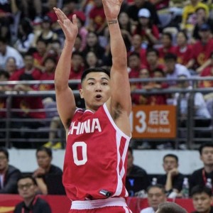 高诗岩：亚洲杯时努力弥补自己的短板，新赛季CBA会帮助年轻人成长